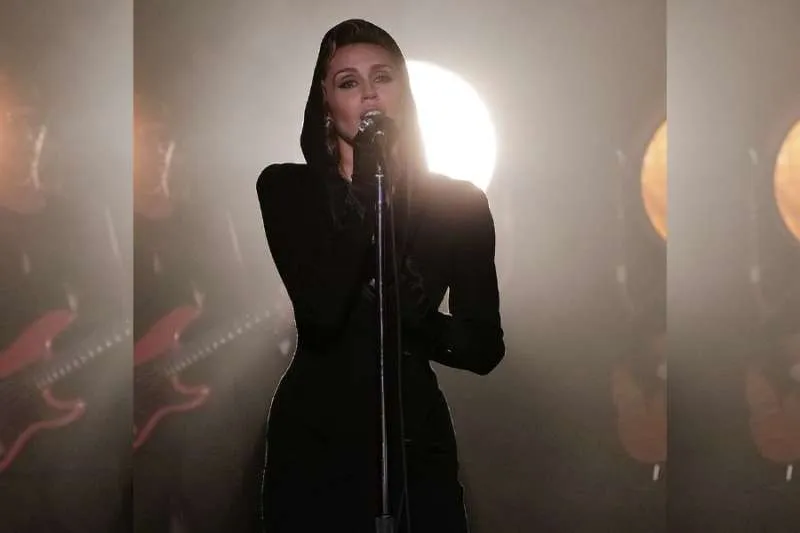 Miley Cyrus: “I Have No Desire to Tour”