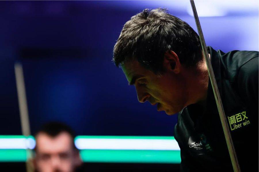 RONNIE O'SULLIVAN: ROCKET LOOKS INTO DIFFERENT SPORT
