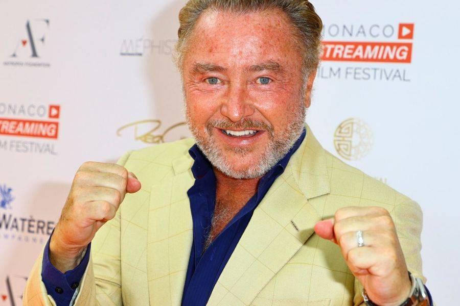 MICHAEL FLATLEY TO RUN FOR PRESIDENT OF IRELAND, COURT HEARS