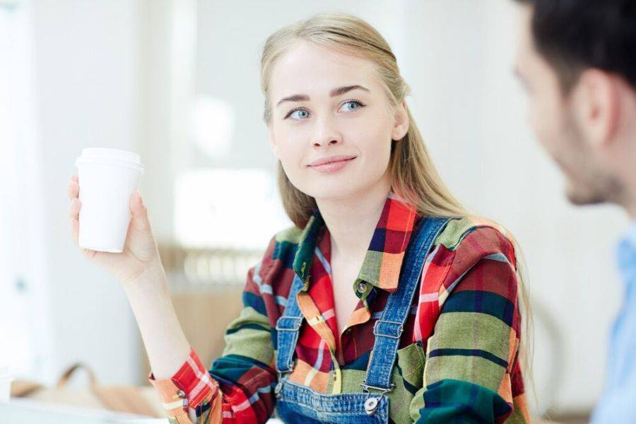 Two-Minute Rule? Gen Z Struggles to Stay Off Phones During Conversations