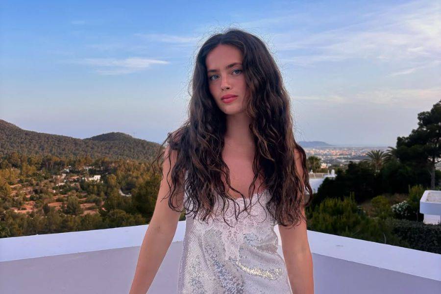 The Hunger Games: Jamie Carragher’s Daughter Mia takes lead role