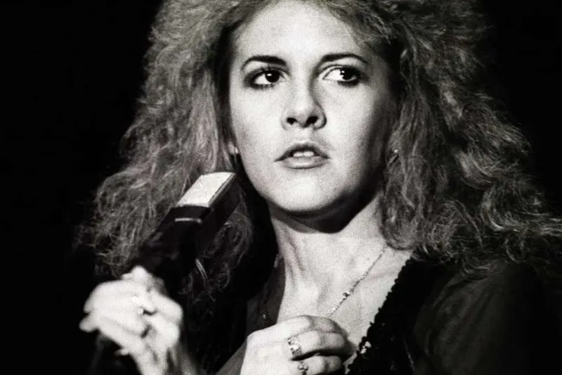 Stevie Nicks Cancels Summer Concerts After Shoulder Injury Stevie Nicks Cancels Summer Concerts After Shoulder Injury