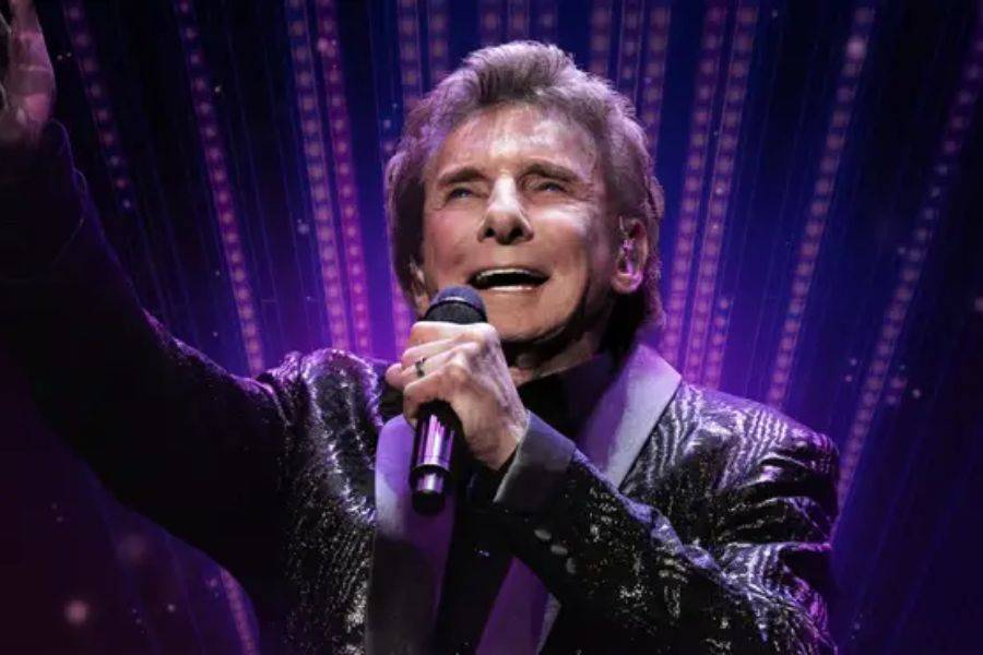 Barry Manilow Announces UK Return With Final Arena Concerts