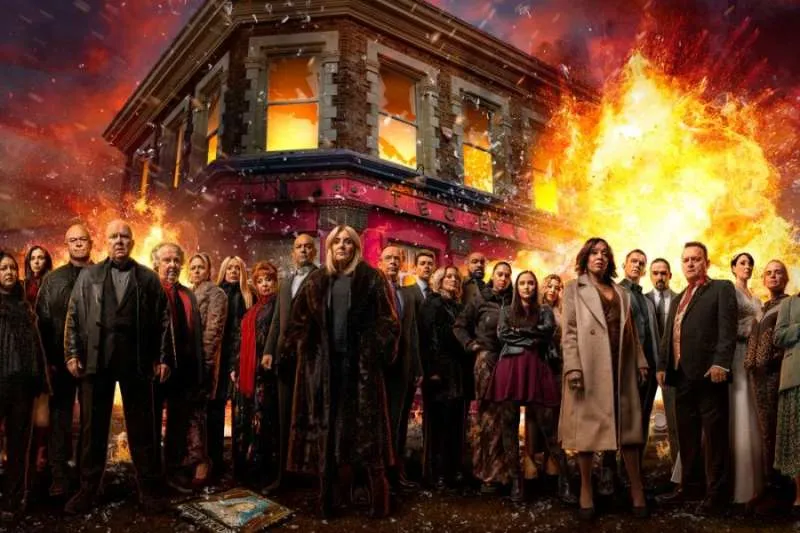 EASTENDERS TRIUMPHS WITH TWO WINS AT NATIONAL TELEVISION AWARDS EASTENDERS TRIUMPHS WITH TWO WINS AT NATIONAL TELEVISION AWARDS