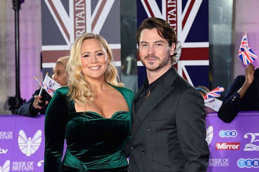 EMMERDALE STAR AMY WALSH ANNOUNCES SHE’S EXPECTING BABY NUMBER TWO