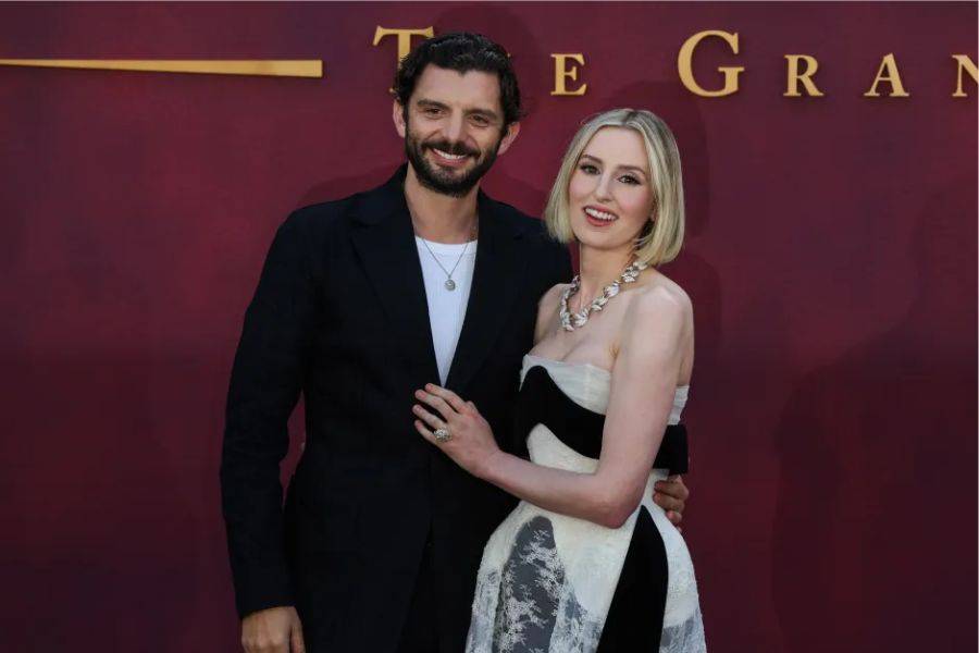 DOWNTON ABBEY STARS LAURA CARMICHAEL & MICHAEL C. FOX SECRETLY WED