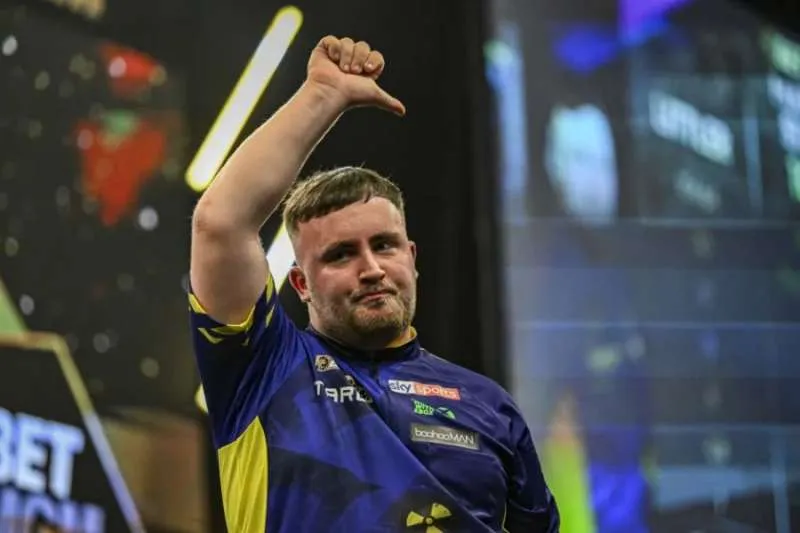 DARTS SENSATION LUKE LITTLER FAILS DRIVING THEORY TEST FOR SIXTH TIME DARTS SENSATION LUKE LITTLER FAILS DRIVING THEORY TEST FOR SIXTH TIME