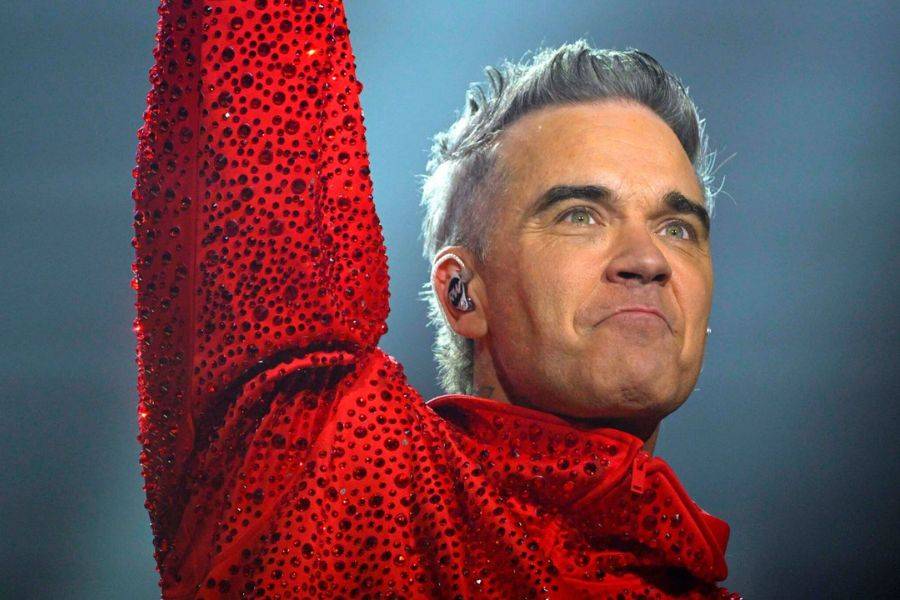ROBBIE WILLIAMS FORCED TO CANCEL FINAL TOUR GIG IN ISTANBUL AMID TERROR FEARS
