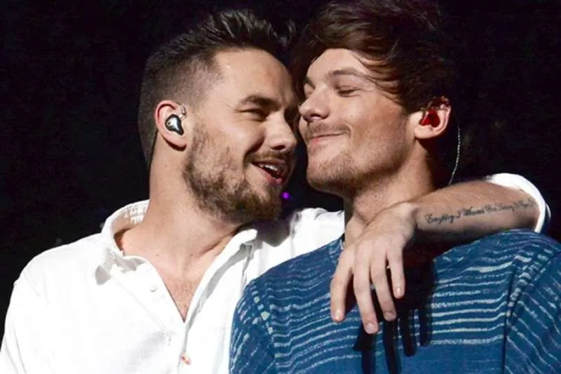 LOUIS TOMLINSON OPENS UP ABOUT LIAM PAYNE’S DEATH
