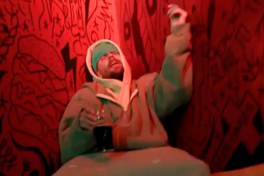 JUSTIN BIEBER SPOTTED FILMING SURPRISE MUSIC VIDEO IN DUNDEE PUB