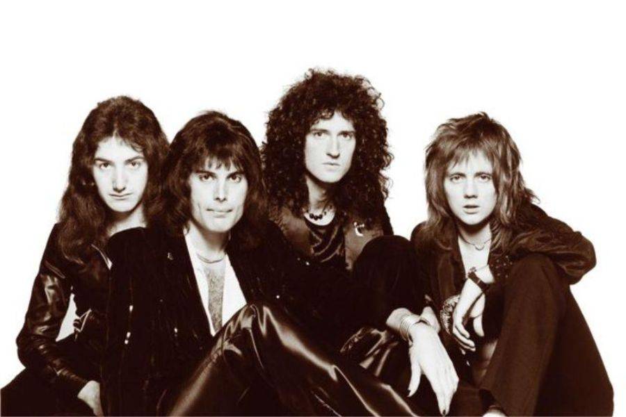 QUEEN CROWNED THE UK’S MOST PLAYED ROCK ACT OF THE 21ST CENTURY