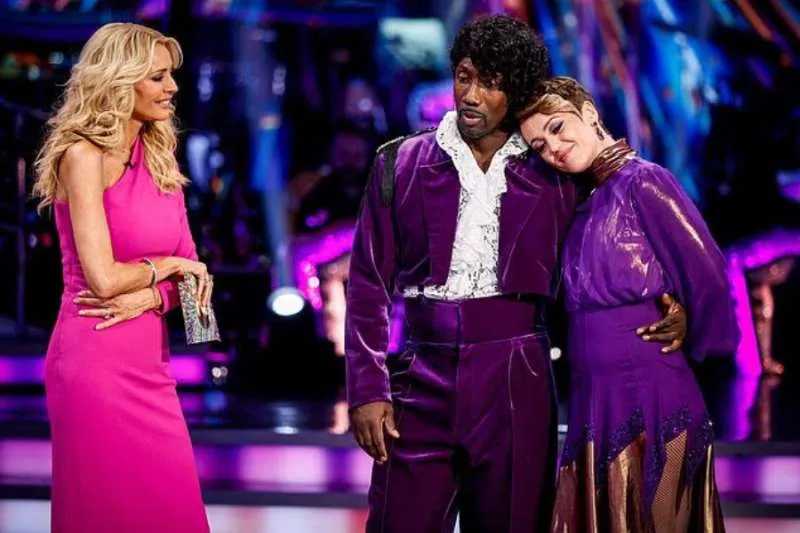 STRICTLY SHOCK AS JIMMY FLOYD HASSELBAINK IS SENT HOME AFTER DANCE-OFF 