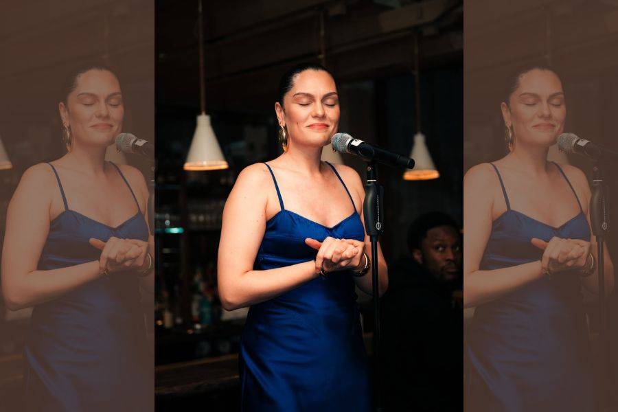 JESSIE J REVEALS SECOND BREAST CANCER SURGERY HAS BEEN DELAYED 