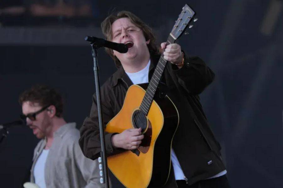 LEWIS CAPALDI ANNOUNCES TWO MASSIVE “IN THE PARK” SHOWS FOR SUMMER 2026