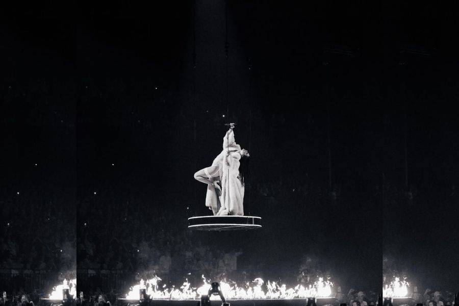 DUA LIPA’S WEMBLEY BOMBSHELL: Raye and Charli XCX Set to Join Her on Stage.