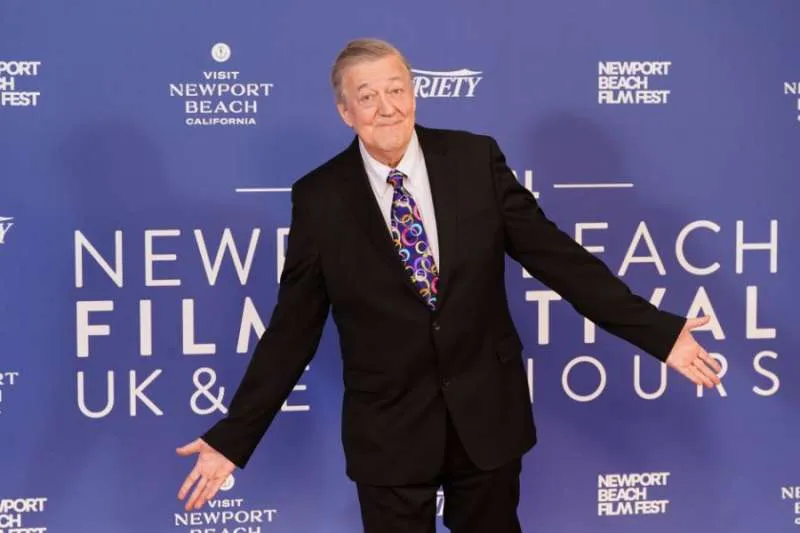 “EMOTIONALLY VIOLENT”: Stephen Fry Breaks Silence on Brutal Celebrity Traitors Experience