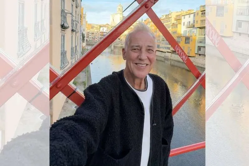 MICHAEL BARRYMORE: FROM TV STAR TO UNLIKELY TIKTOK SENSATION – COULD HE BE EARNING £250K A YEAR? MICHAEL BARRYMORE: FROM TV STAR TO UNLIKELY TIKTOK SENSATION – COULD HE BE EARNING £250K A YEAR?