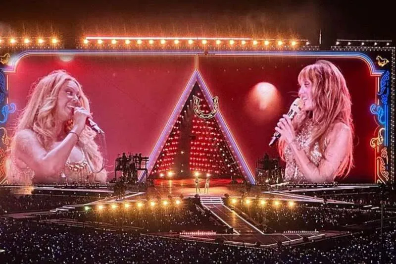 Miley Cyrus Joins Beyoncé On Stage in Paris – Fans Go Wild Over Surprise Duet!