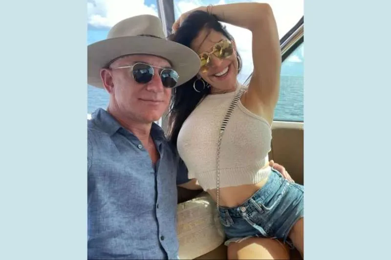 Jeff Bezos and Lauren Sánchez's Venice Wedding Date Revealed, and It’s More Extravagant Than You Think! Jeff Bezos and Lauren Sánchez's Venice Wedding Date Revealed, and It’s More Extravagant Than You Think!