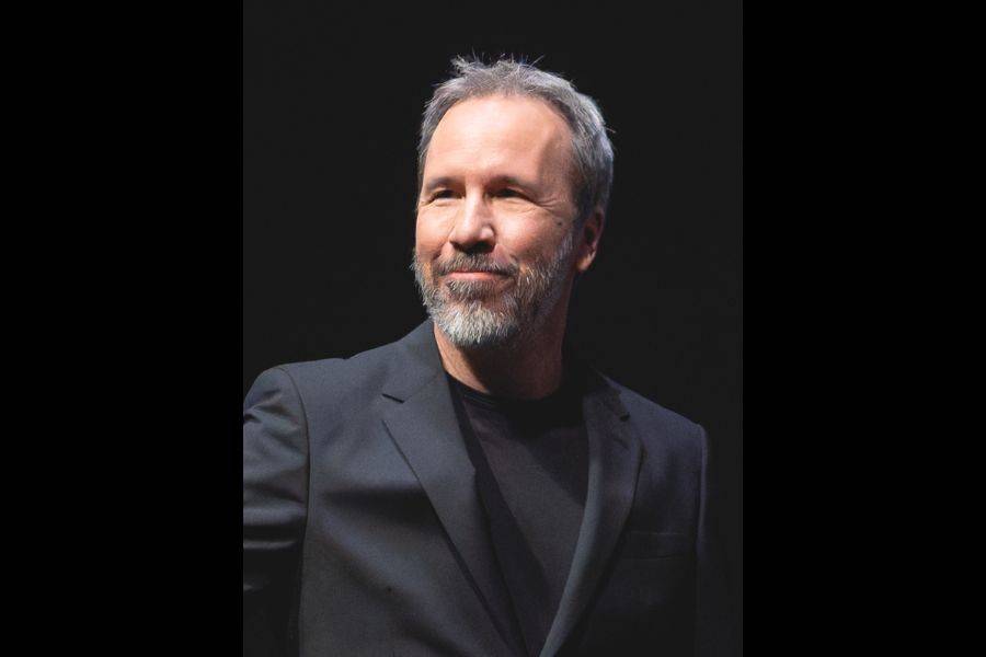 DENIS VILLENEUVE TO DIRECT NEW JAMES BOND FILM
