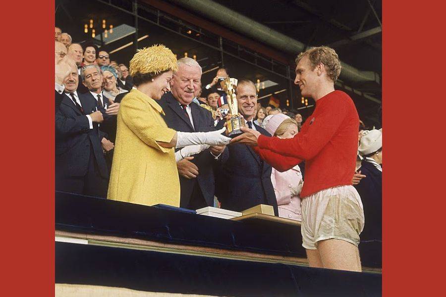Campaign Launched to Award Bobby Moore a Posthumous Knighthood